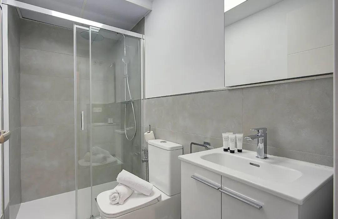 Home4U San Isidro B-1